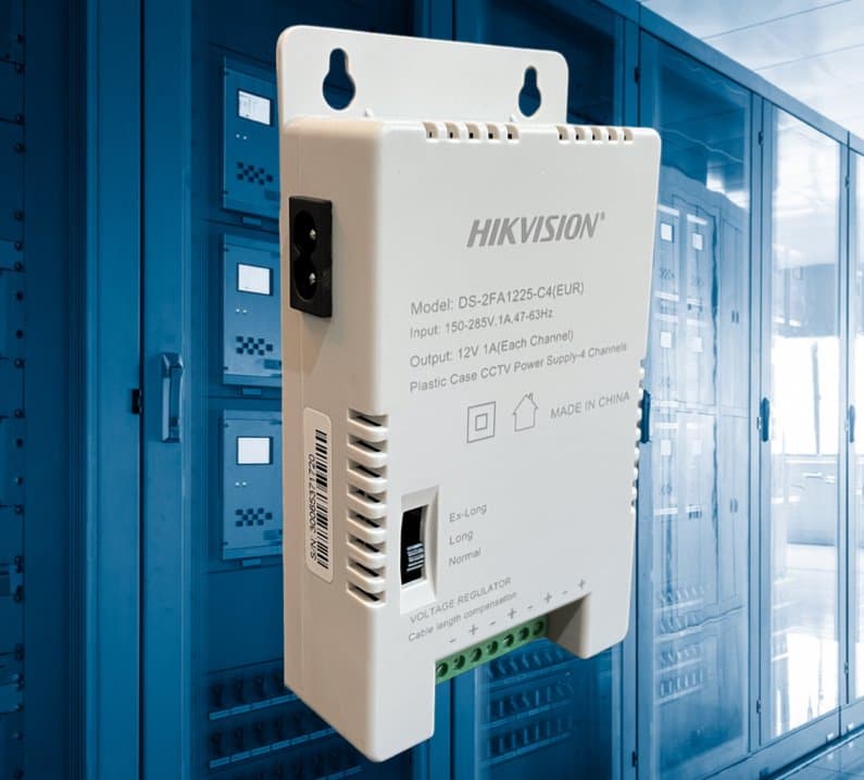 Hikvision DS-2FA1225-C4 - Spínaný zdroj 12V/4A, 4x výstup