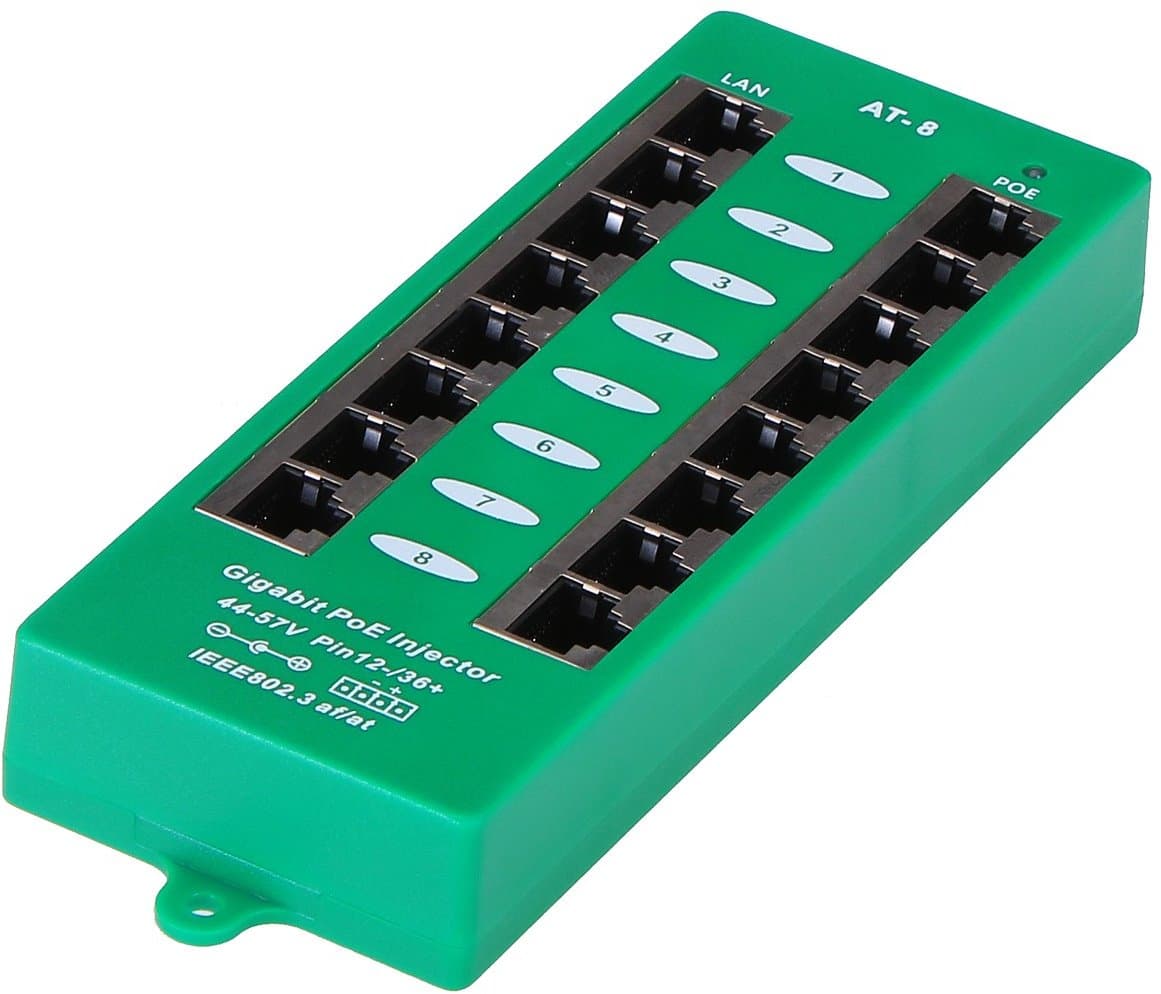 MaxLink Gigabitový 8-portový PoE panel, 802.3af/at