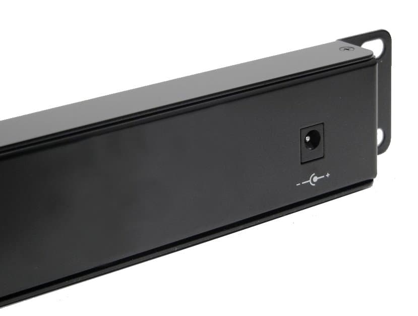 MaxLink POE panel 16 portů, 1U pro rack 19", stíněný