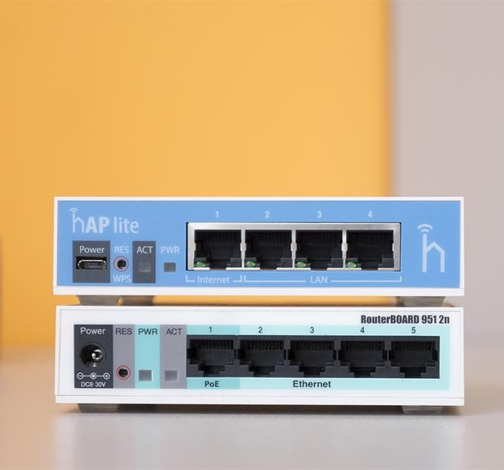 MikroTik RouterBOARD RB941-2nD, hAP-Lite