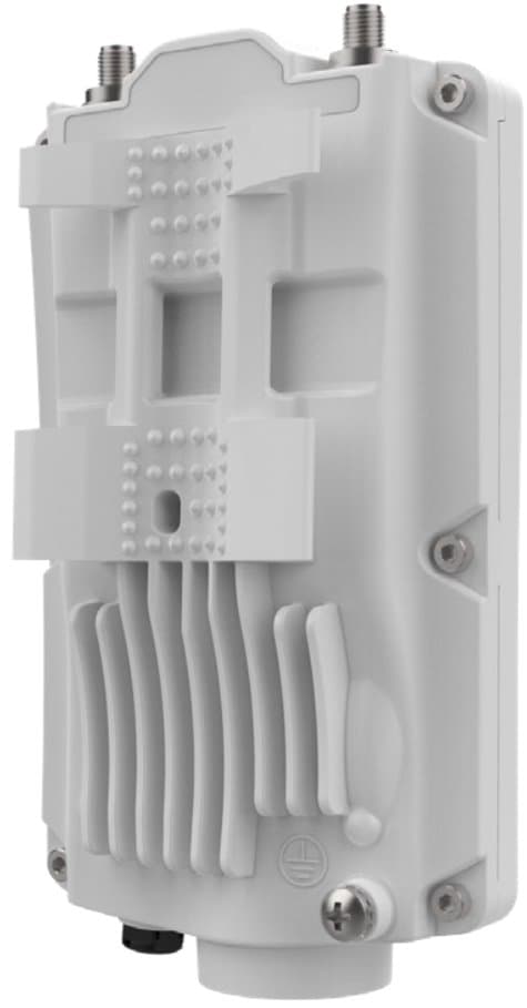 Mimosa A5x, PTMP access point, 2x RSMA female