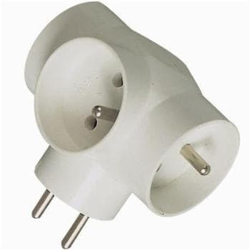 Roztrojka 230V 10A, 3x kulatá zásuvka, bílá