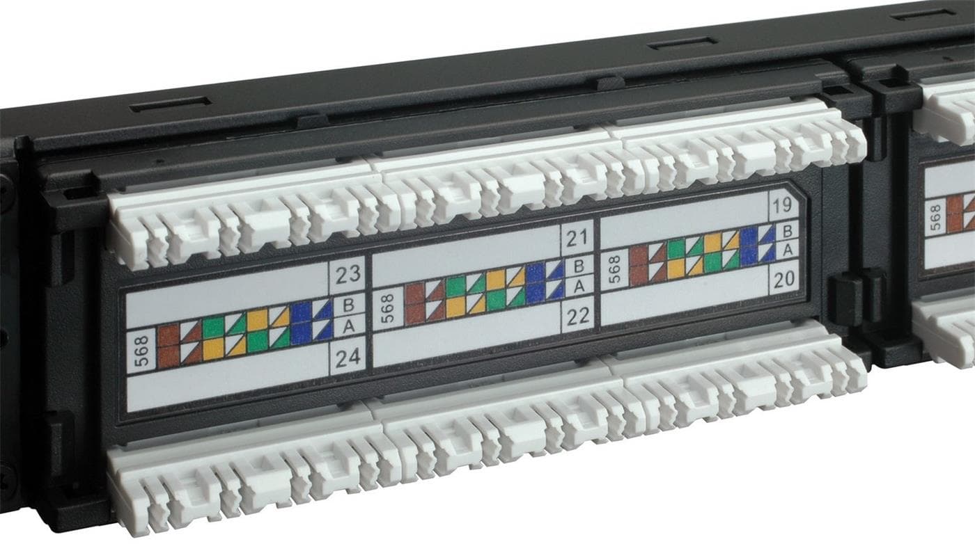 Solarix patch panel 24 x RJ45 CAT6 UTP, černý, 1U