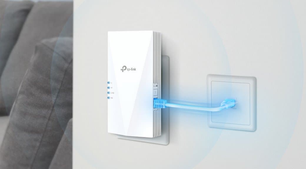 TP-Link RE700X Wi-Fi 6 Range Extender