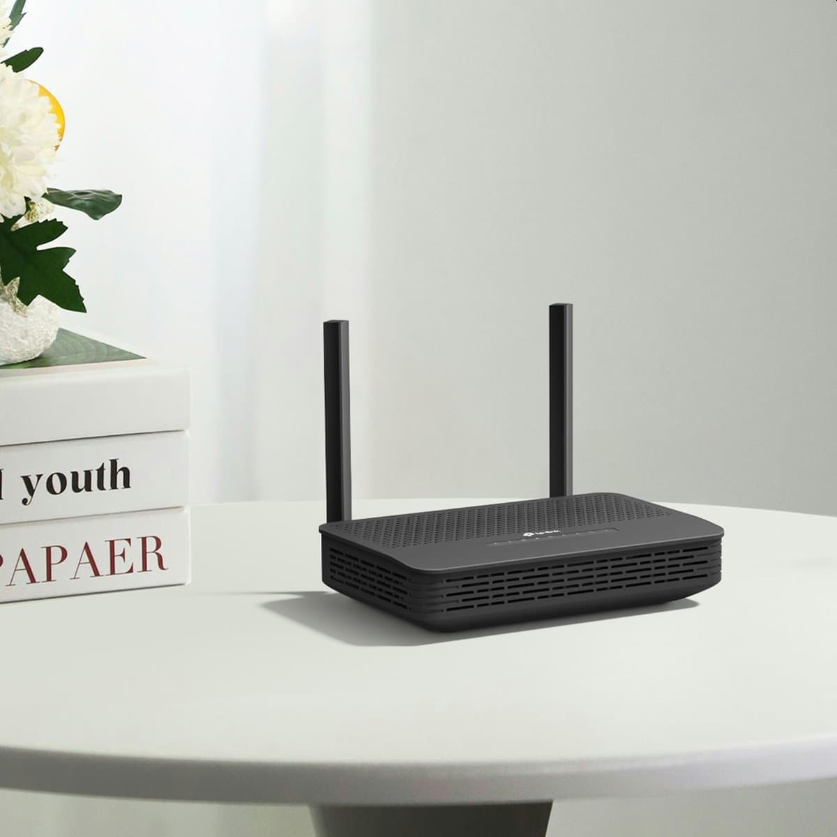 TP-Link XX530v Dual Band WiFi 6 GPON router s VoIP