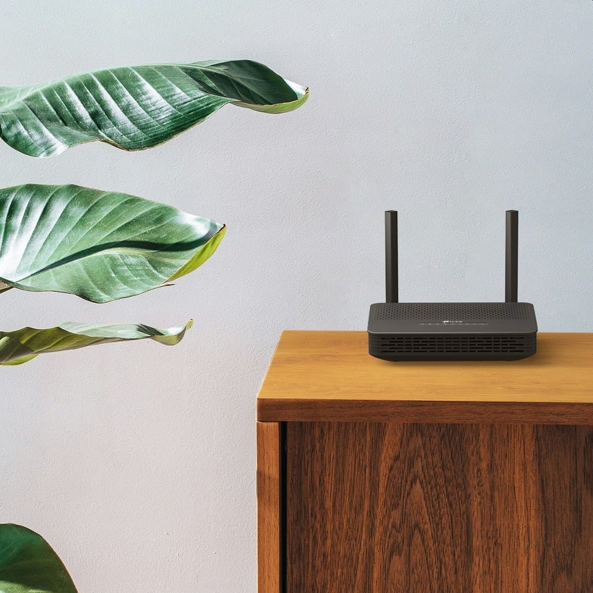 TP-Link XX530v Dual Band WiFi 6 GPON router s VoIP