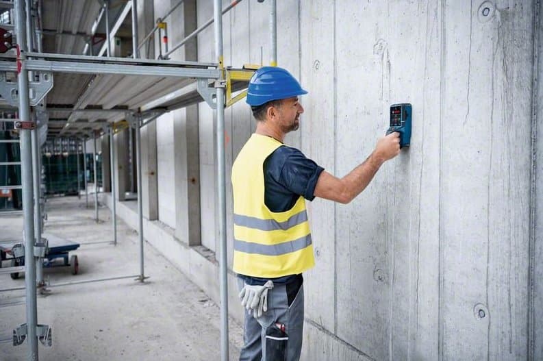 Zapůjčení detektoru D-TECT 200 C Professional na 1 den